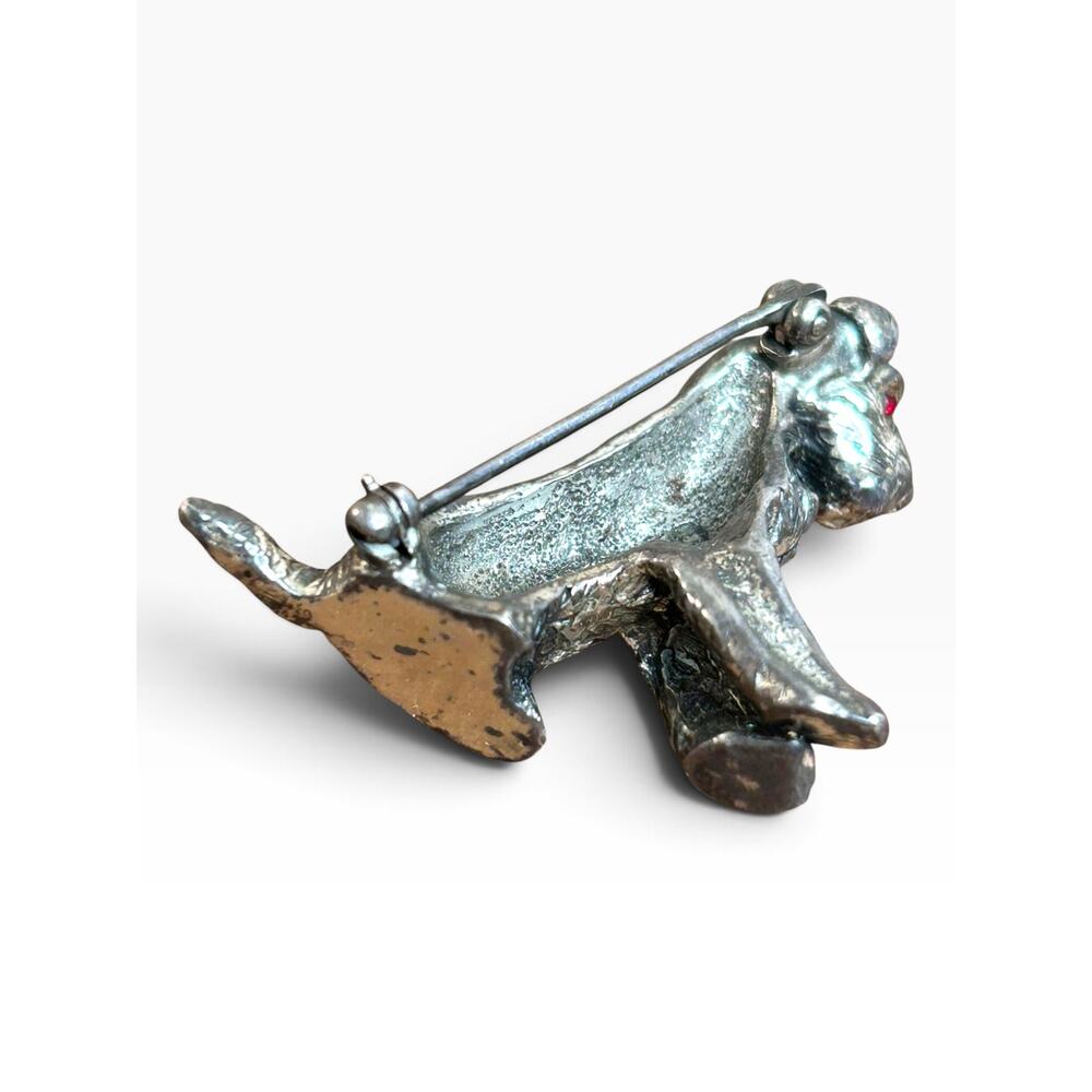 Vintage Silver Tone Terrier Dog Brooch Pin Red Rhinestone Eyes Figural 1960s - Picture 5 of 8
